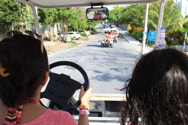 Renta de Carrito de Golf Isla Mujeres